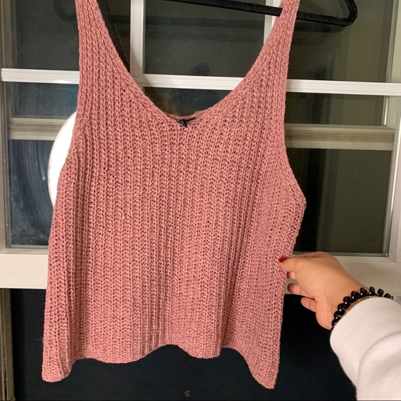 Moon & Madison Knit crop top - Picture 2 of 4